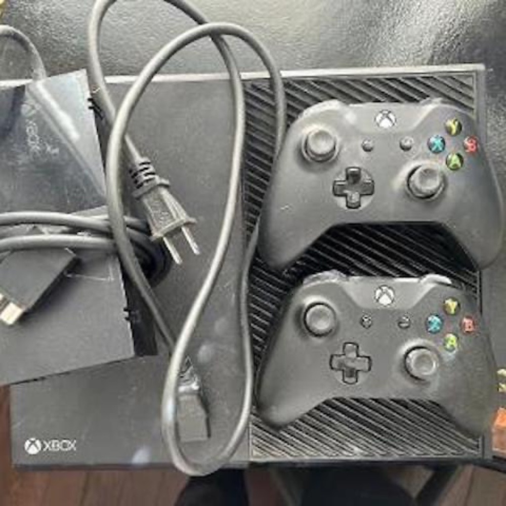 Microsoft XBOX One Console